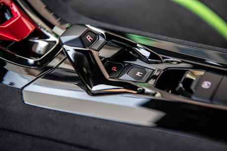 Editorial 2023 lamborghini huracan tecnica 28 sha