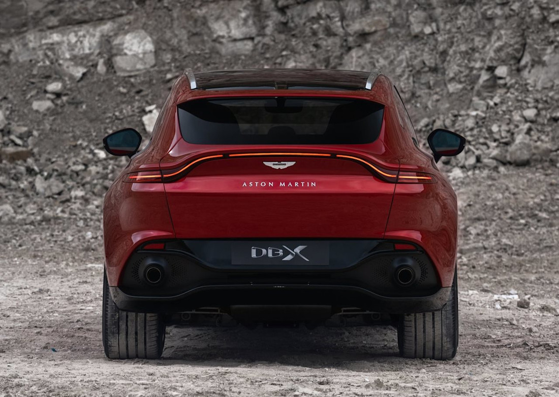 Aston_Martin-DBX-2021-1280-14.jpg