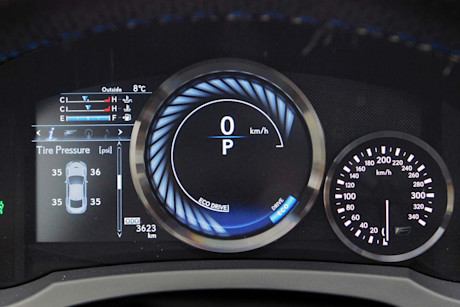 Editorial 2016 lexus rc f sh 29