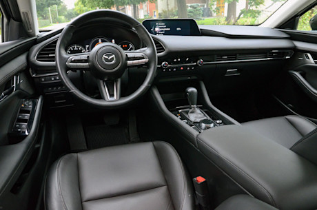 Editorial 2020 mazda3 gt awd 21 va fr
