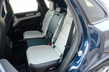 Porsche Cayenne S 2024 : essai routier Body Image