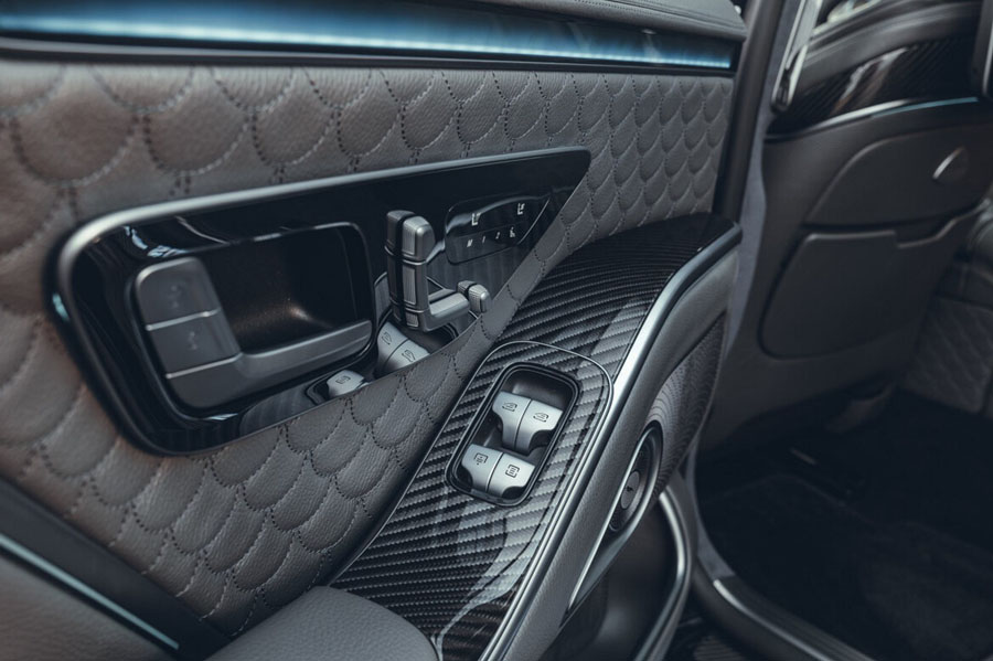 Brabus 850 (3).jpg