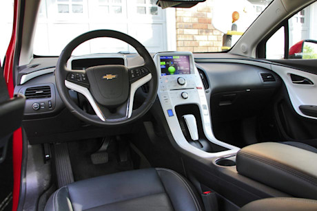 Editorial 2014 chevrolet volt jy 02