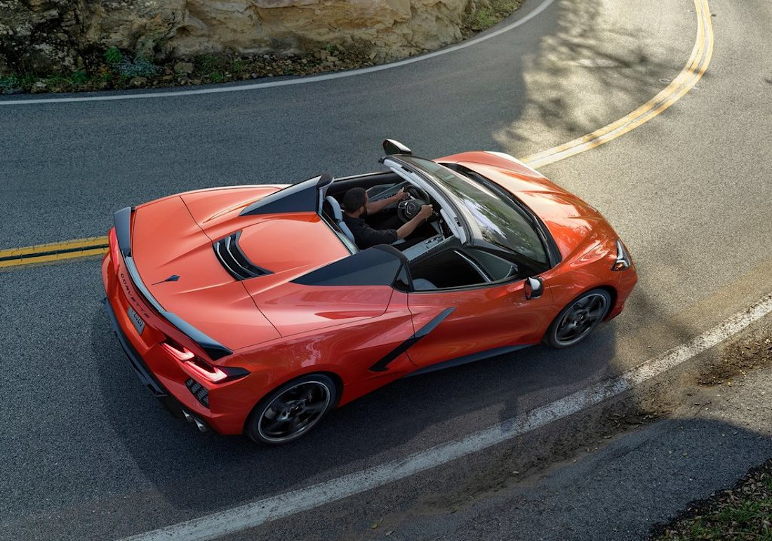Chevrolet-Corvette_C8_Stingray_Convertible-2020-1024-0a.jpg