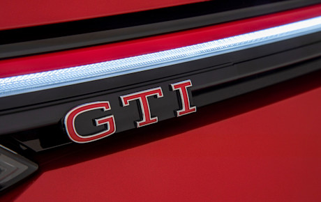 Editorial new golf gti 11046