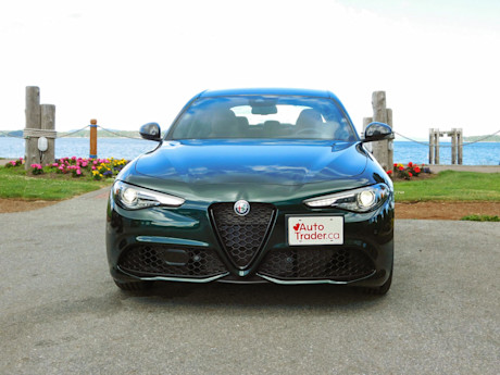Editorial 2021 alfa romeo giulia ti sport awd 01 sh