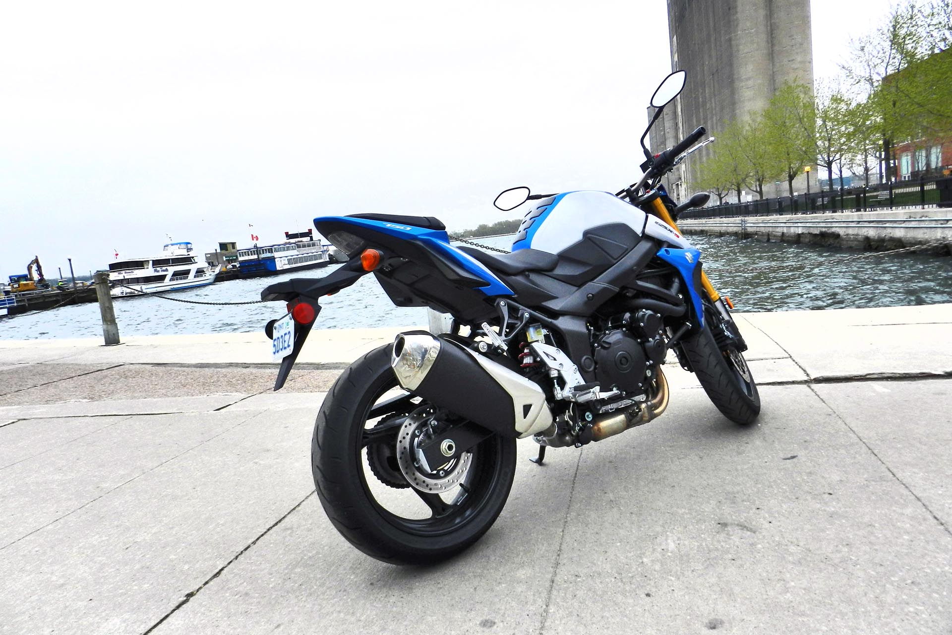 ⊿鈴雪⊿ 2015 Suzuki GSX-S750ZA Test Ride - AutoTrader.ca