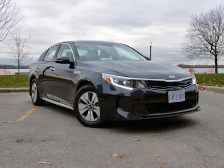 Editorial 2017 kia optima hybrid lx 03 jb