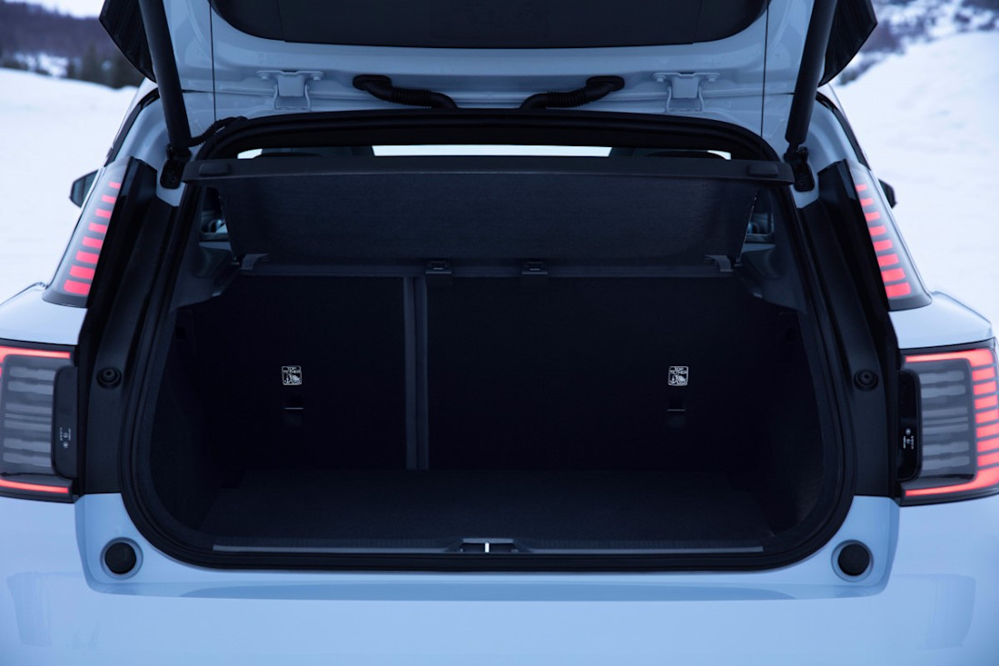 326709_Volvo_EX30_Cloud_Blue_Detail