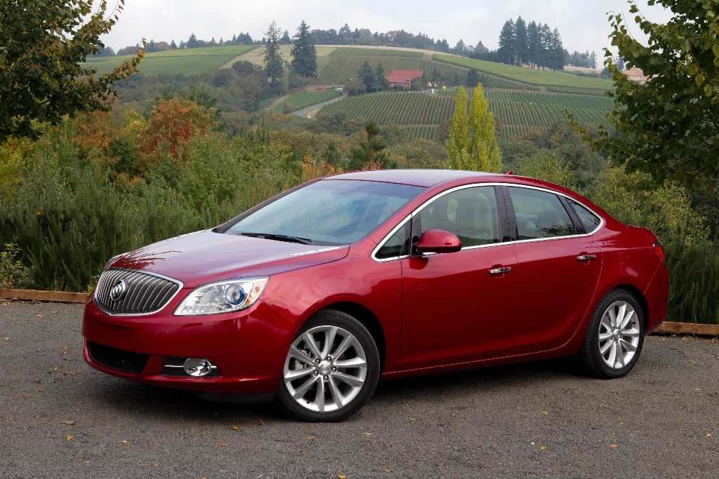 Editorial 2012 buick verano 02404