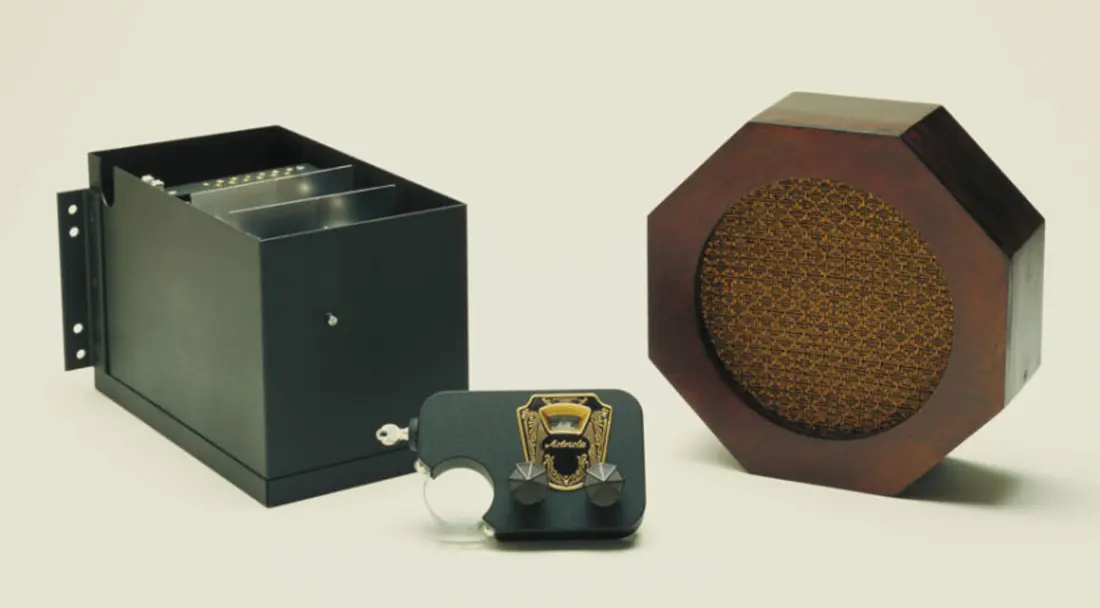 motorola-car-radio motorola-car-radio