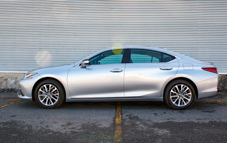 Lexus ES 250 AWD 2022 : essai routier Image