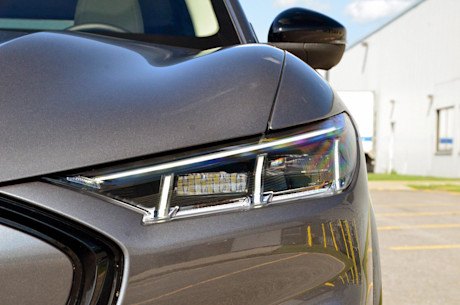 Ford Mustang Mach-E Premium RWD 2021 : essai routier Image