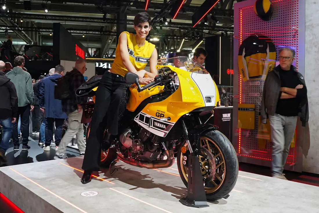 12 eicma-2025 yamaha-xsr900-gp