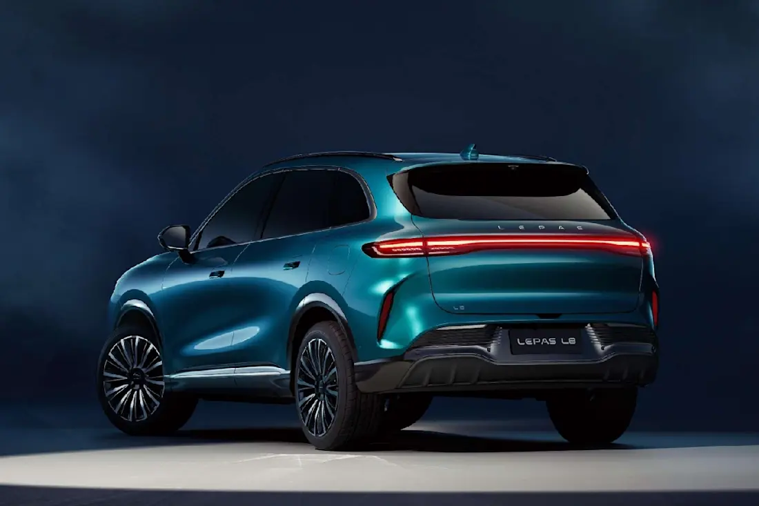 LEPAS-L8-2025-suv-chino (3)