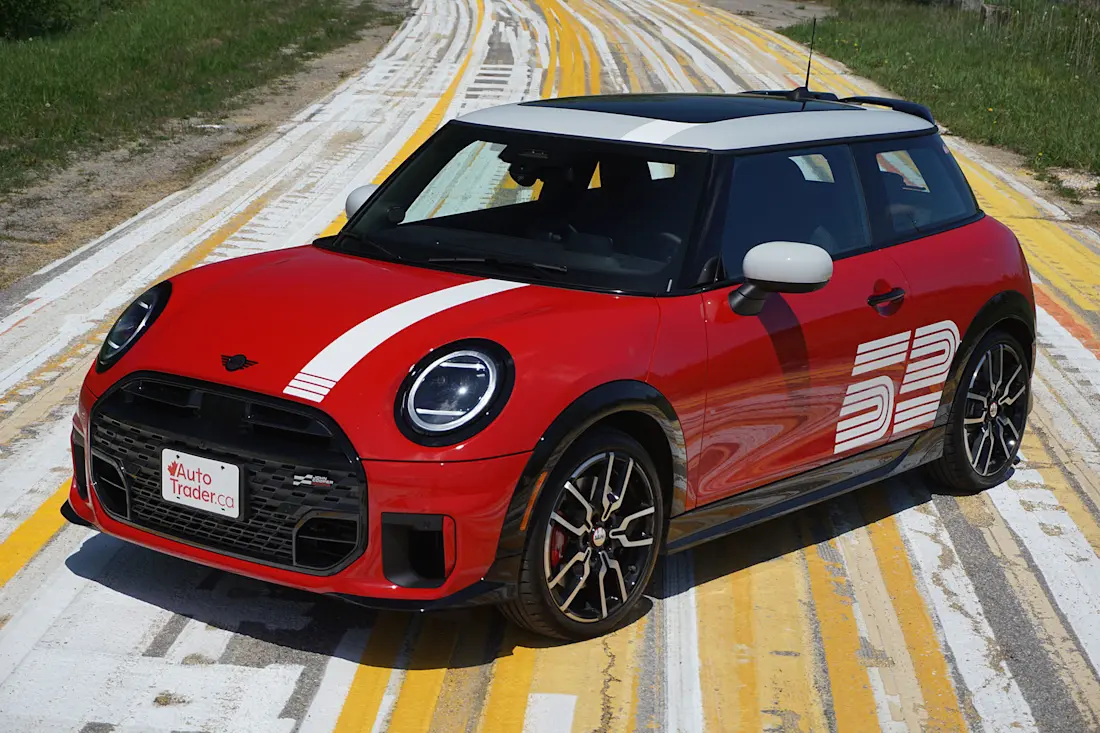 2026 Mini Cooper JCW 1965 Victory Edition - TD - DI - 260601 - 3