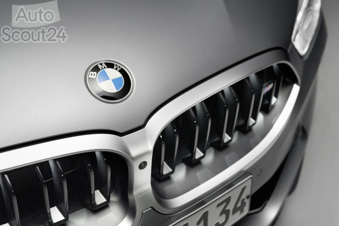 P90449087_highRes_bmw-m850i-xdrive-con.jpg