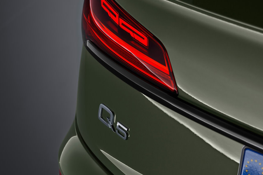 Audi-Q5-2021-1280-3e.jpg