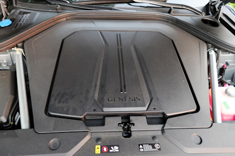 Editorial 2023 genesis electrified gv70 prestige td 230810 16 jm