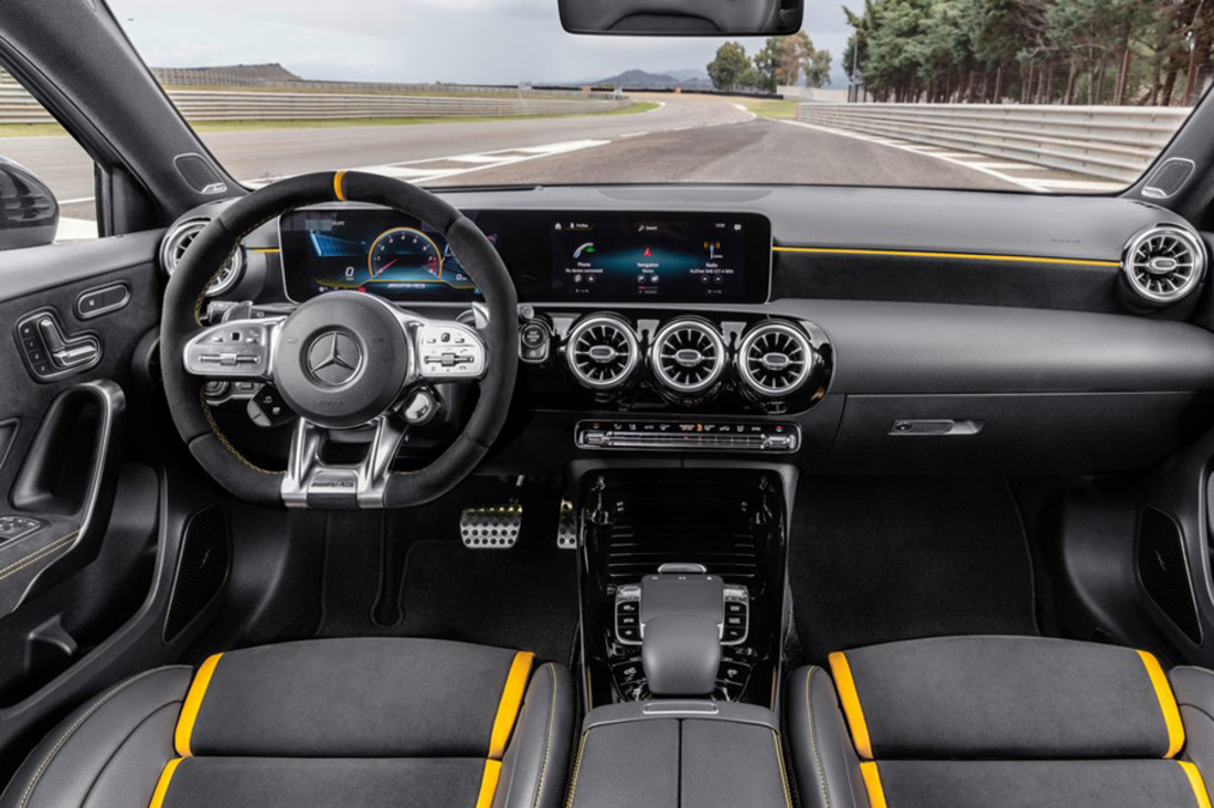 Mercedes-Benz-A45_S_AMG_4Matic-2020-1024-21.jpg