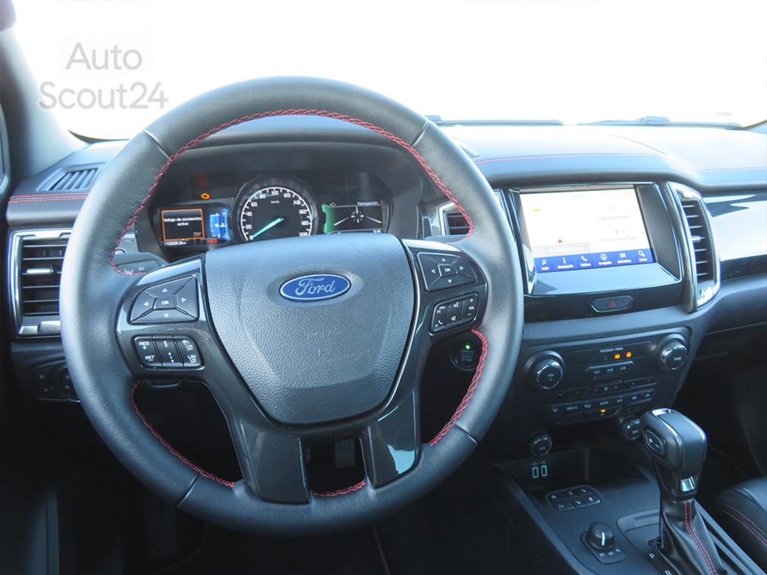 22 ford ranger volante 1.jpg