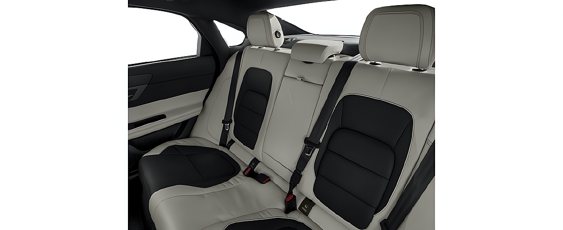 Jaguar XF 2018 57