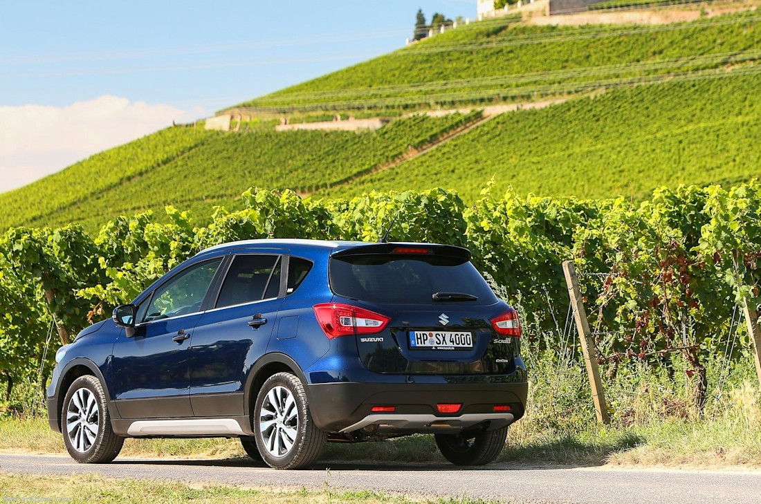 suzuki-sx4-s-cross-blue-back