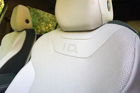 Editorial 2023 volkswagen id 4 27 di