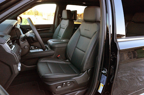 GMC Yukon Denali 2021 : essai routier Body Image
