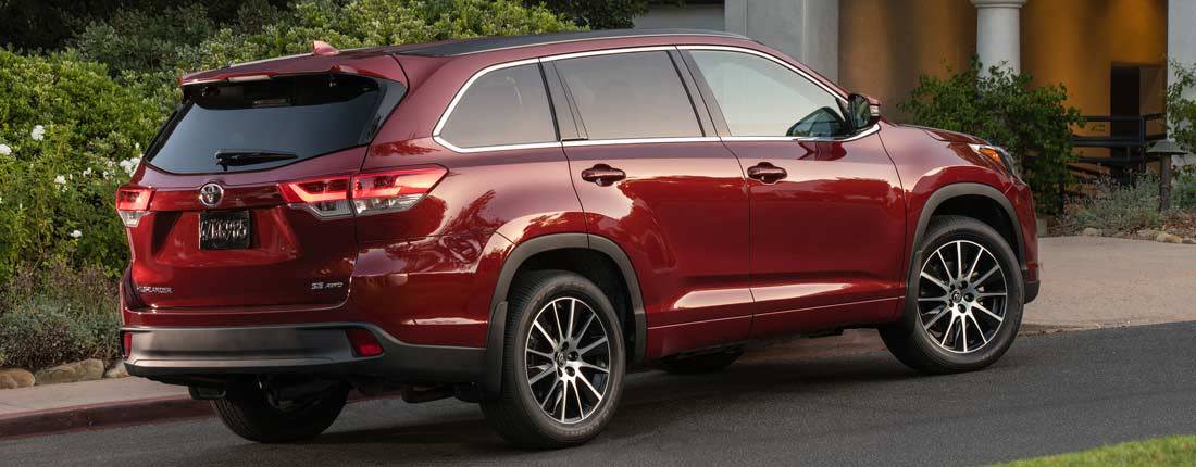 1p45LOKSRMNd3KXbeghACu-b71b2e0b54c2cc718fd7e96264c64978-toyota-highlander-l-02-1100