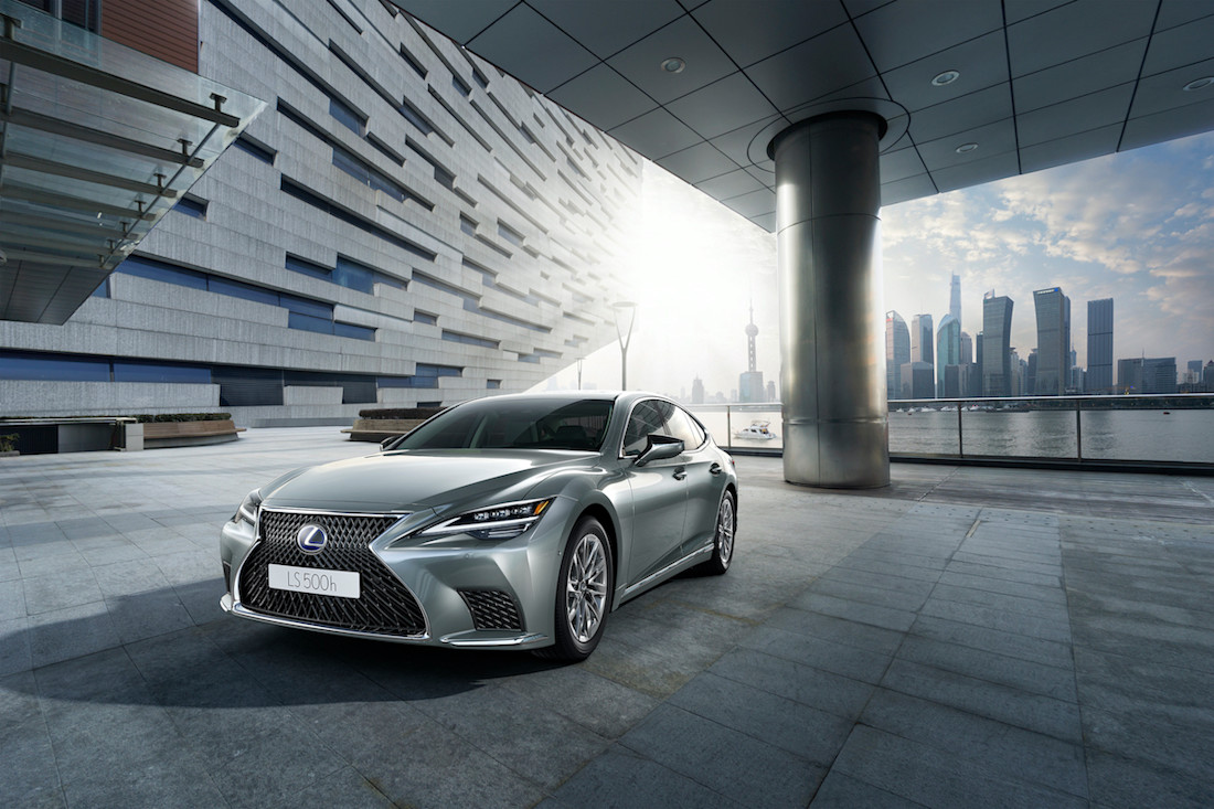 Lexus-LC-Facelift-2020_02.jpg