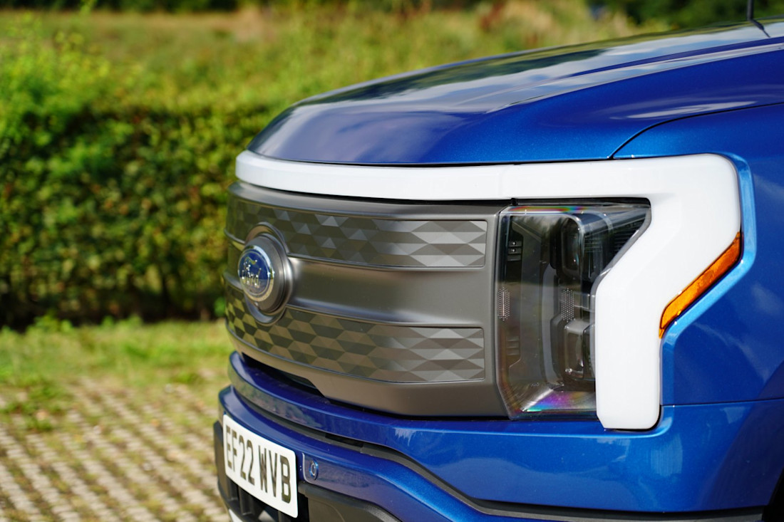 ford-f-150-lightning-2022-3.jpg