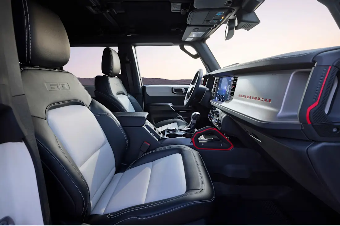 Ford-Bronco-60th-Anniversary -Package-2025 (9)