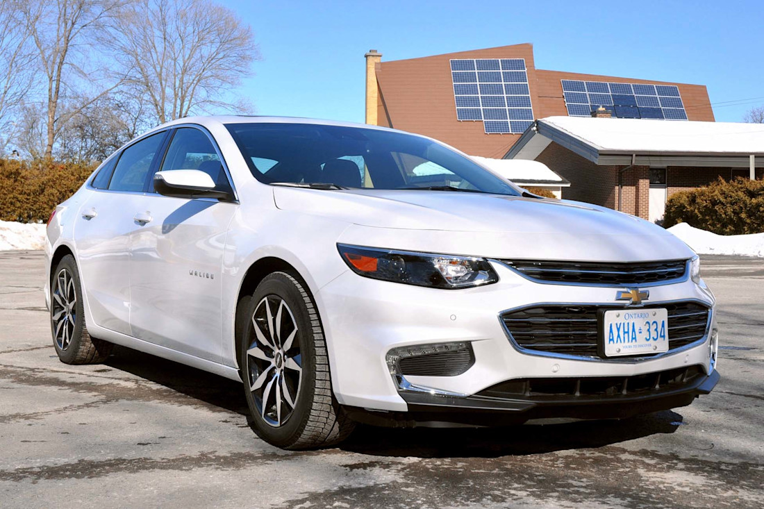 Editorial 2017 chevrolet malibu lt 02 pw