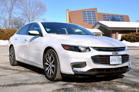 Editorial 2017 chevrolet malibu lt 02 pw