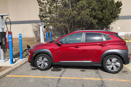 Editorial 2021 hyundai kona ev 02 pb