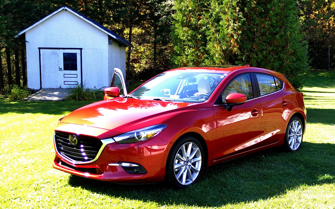 Editorial 2017 mazda3 sport 02 jbe
