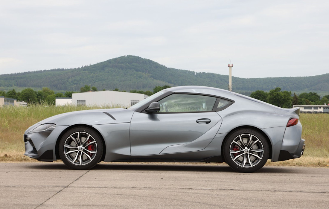 audi-tt-toyota-gr-supra-2023-9.jpg