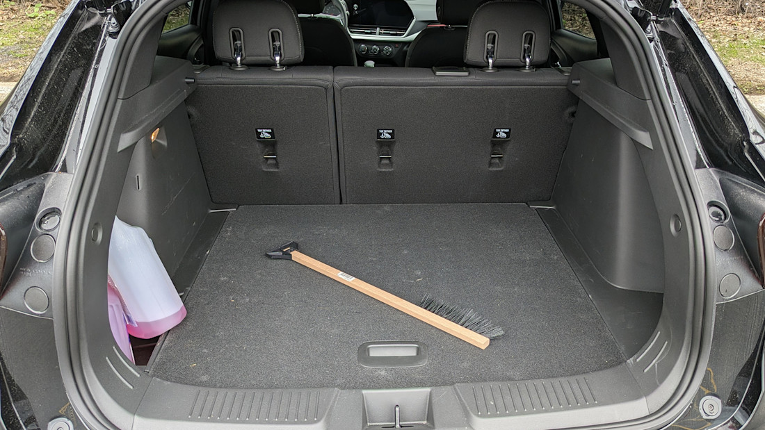 2026 Chevrolet Trax - TD - DB - 260514 - 47.jpg