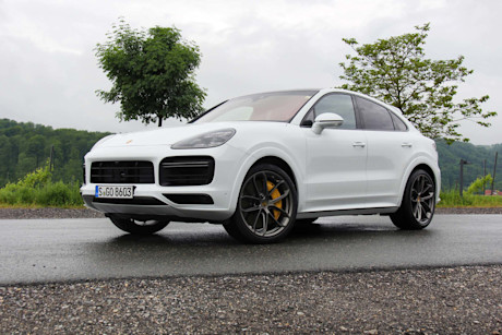 Editorial 2020 porsche caynne coupe turbo 03 dw