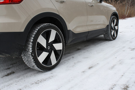 Volvo EX30 2025 vs Volvo EX40 2025 – Quel est le meilleur choix pour vous? Image
