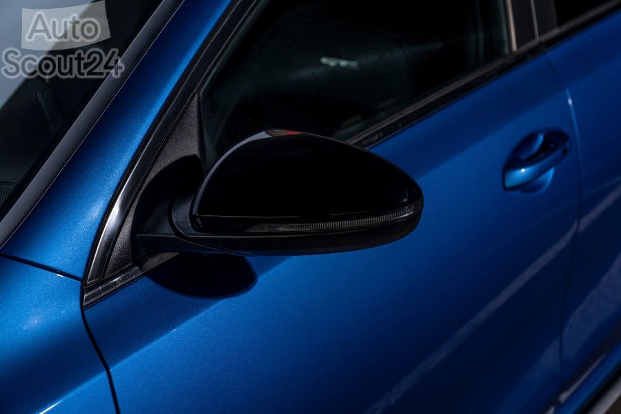 KIA CEED_003(1).jpg