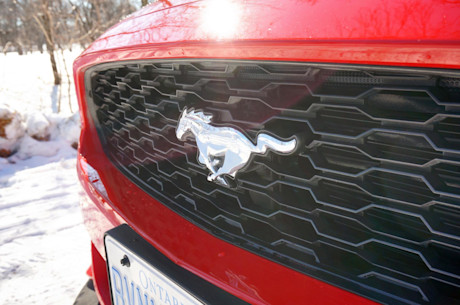 Editorial 2015 ford mustang ecoboost hl 09
