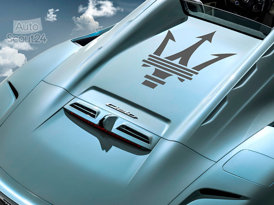 Maserati_MC20_Cielo_lifestyle(10).jpg