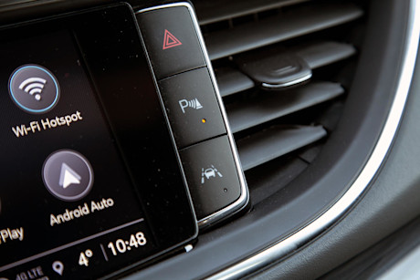Editorial 2022 buick enclave essence 25 jw