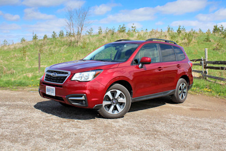 Editorial 2017 subaru forester 25i touring tech 02 pb