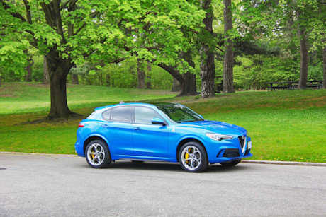 Editorial 2019 alfa romeo stelvio quadrifoglio awd 11 dw