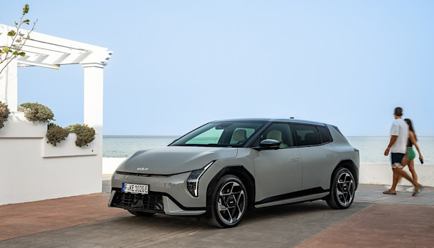 Kia EV4