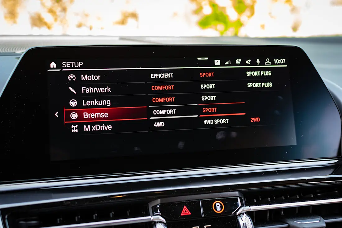 BMW-M8-Competition-Cabrio-M-Menue BMW-M8-Competition-Cabrio-M-Menue