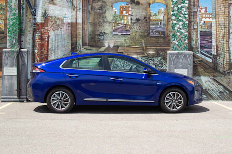Editorial 2020 hyundai ioniq electric ultimate 05 sm